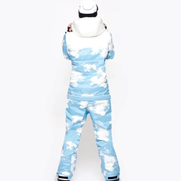 ONESKEE WOMEN’S ACCLIMATE SNOW SUIT WHITE/BLUE SKY - 3 - Picture 4 of 9